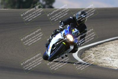 media/Sep-21-2025-TrackDaz (Sun) [[277c75b276]]/C Group/1240pm (Turn 2)/